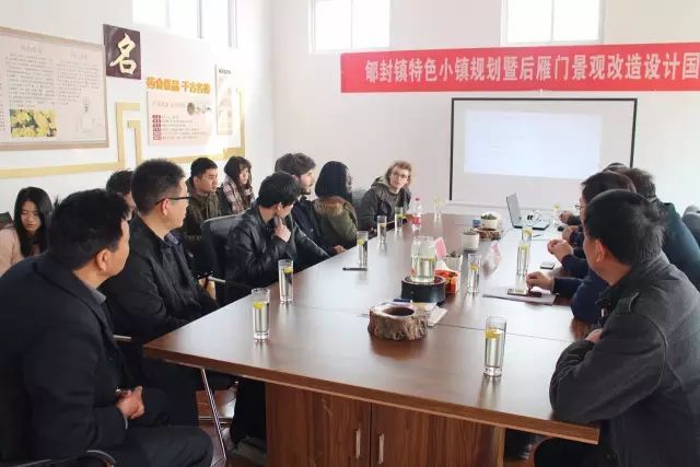 一批批參觀團為何頻頻到云臺冰菊基地參觀？